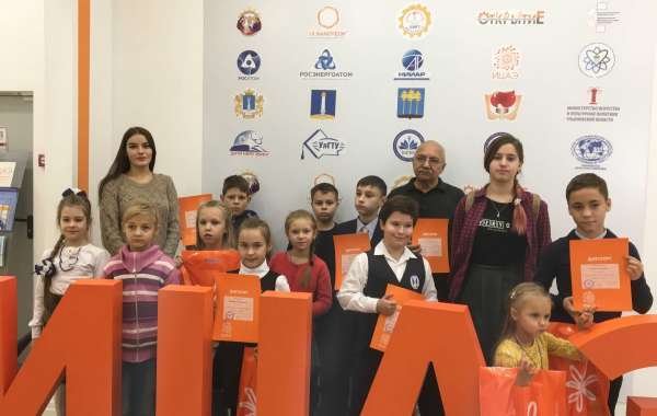 В Ульяновске подвели итоги Международного конкурса детских рисунков «Привет, страна!».